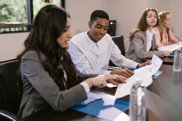 Personnalisez votre véhicule avec des pièces d'échappement sur mesure